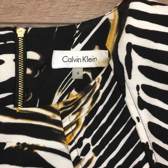 Calvin Klein Animal Printed Dress - Picture 2 of 6